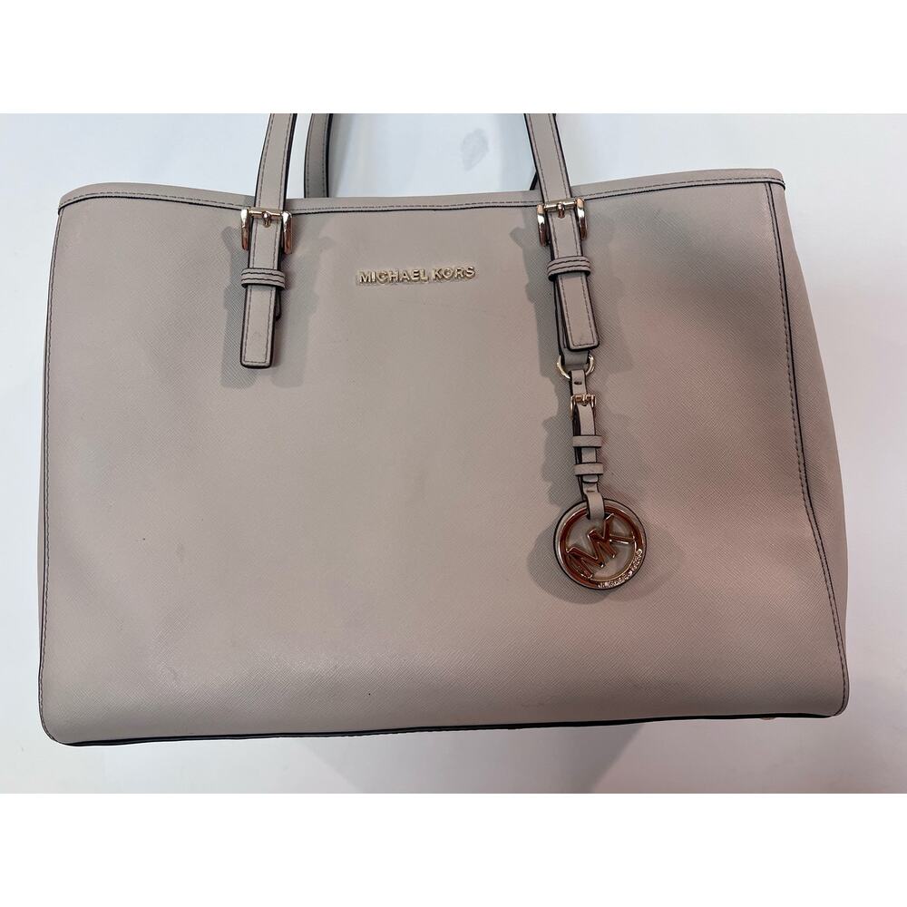 Michael Kors Jet‎ Set Large Tote Bags - Picture 2 of 13